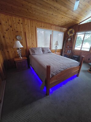 4 habitaciones, tabla de planchar con plancha y wifi gratis 