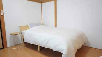 2 Schlafzimmer, Schreibtisch, Bügeleisen/Bügelbrett, kostenloses WLAN