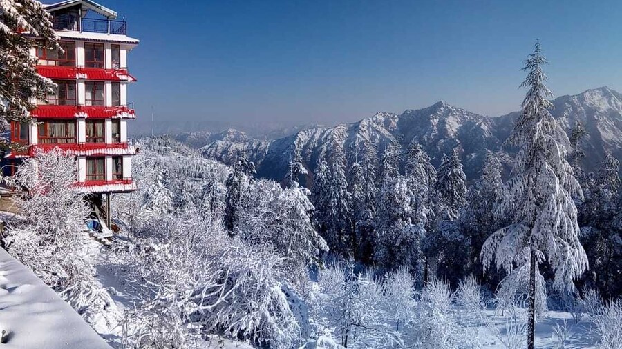 Mashobra Heights Hotel by Shalidrishya