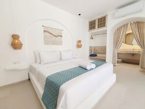 Villa, 2 Bedrooms, Patio, Pool View | Desk, laptop workspace, free WiFi - Melvana Villa Uluwatu (Ungasan)