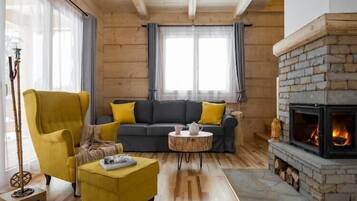 TV connectée, cheminée