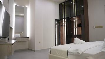 Basic Apartment, City View | Free WiFi