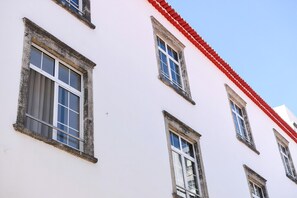 公寓 (Superior Queen Room)