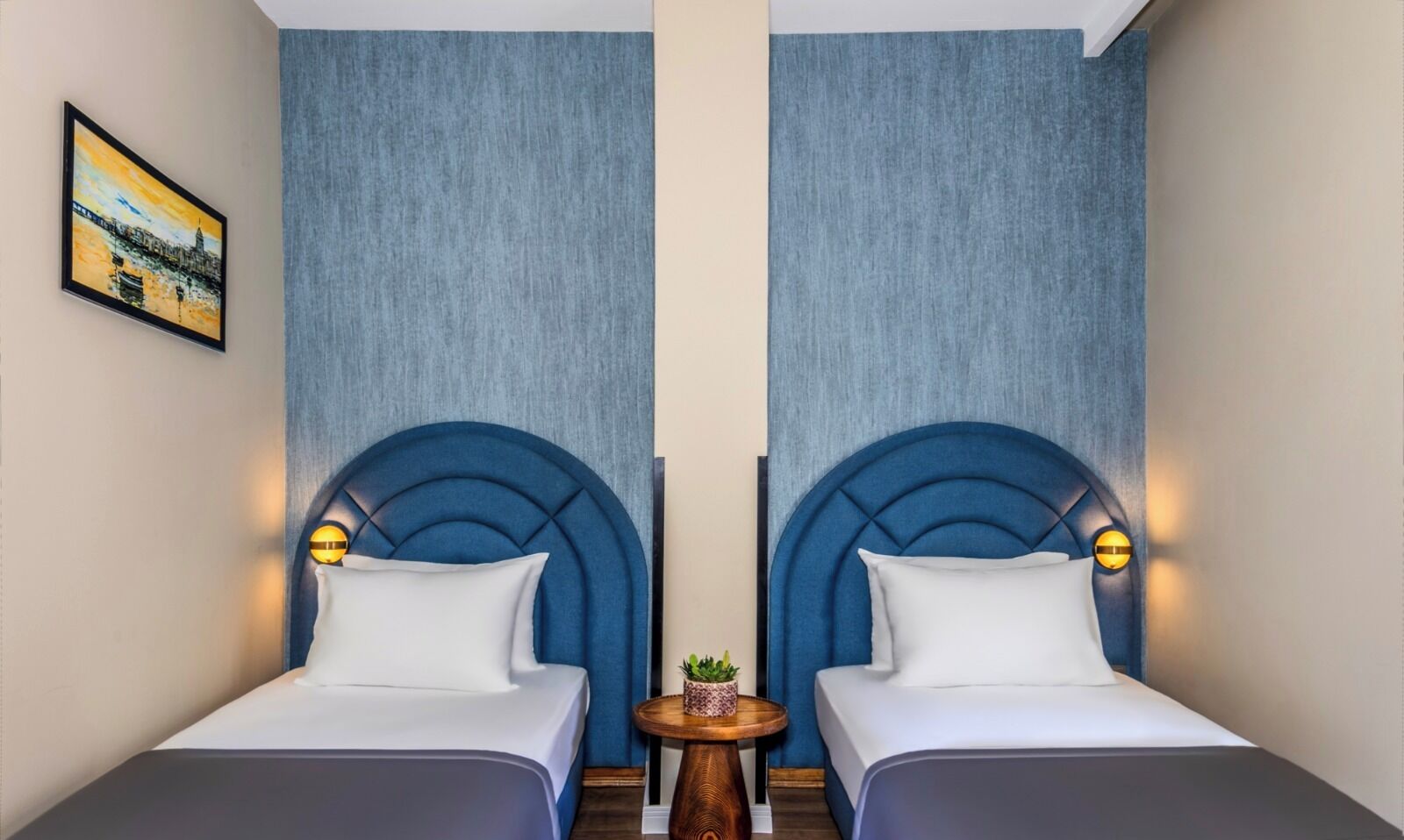 Deluxe Twin Room | Egyptian cotton sheets, premium bedding, down comforters, minibar