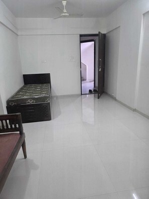 Basic Room | Interior - Wellnessghar (Navi Mumbai)