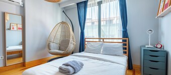 Peaceful 2-bedroom apartment with AC in vibrant İstanbul