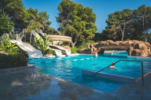 6-person Bungalow in Sitges, Barcelona