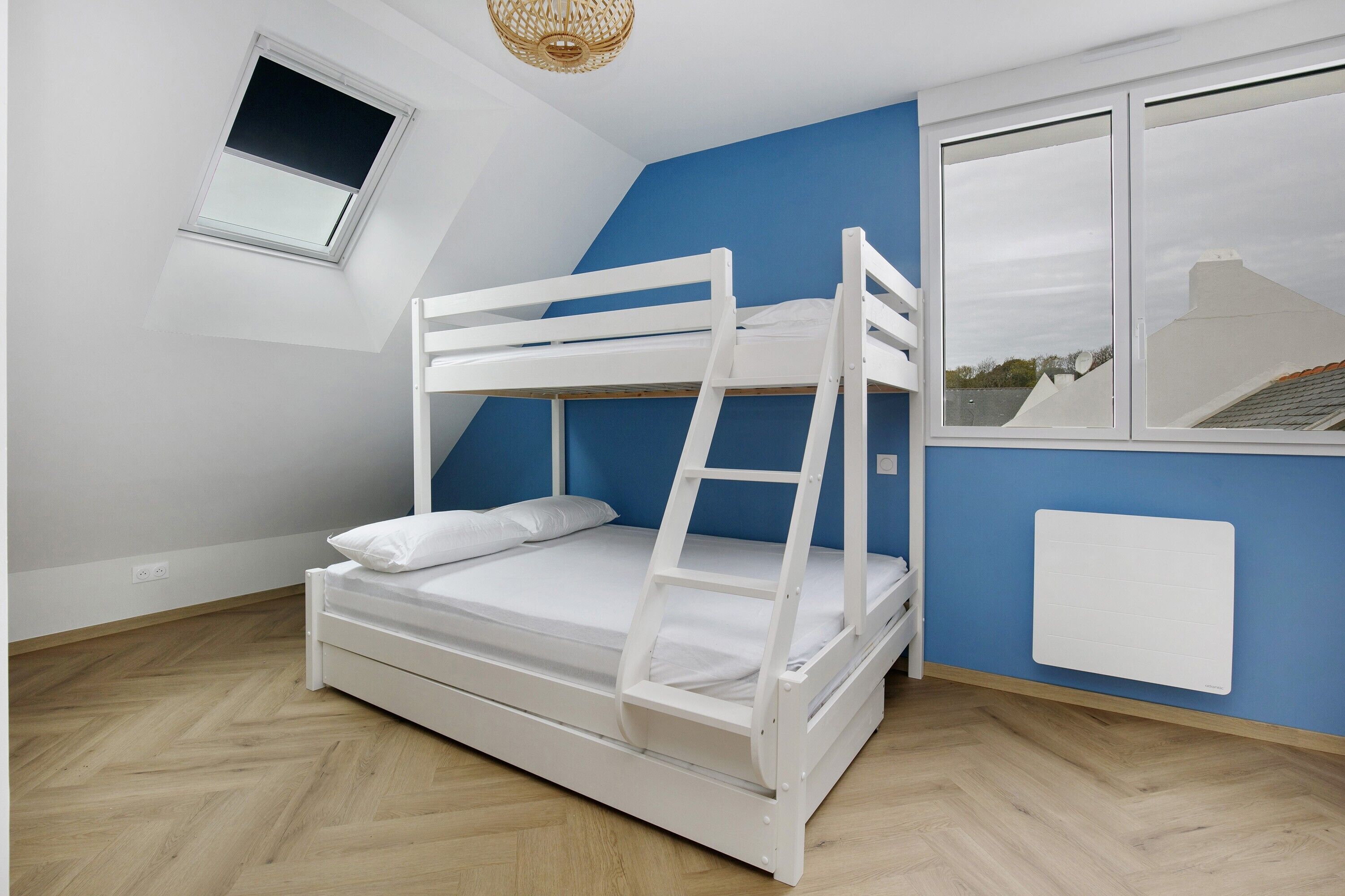 熨斗/熨衣板、WiFi