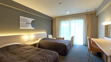 Standard Twin Room | In-room safe, desk, laptop workspace, free WiFi