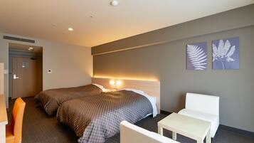 Twin Room, 2 Double Beds