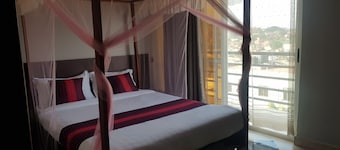 EXPRESS VIEW INN