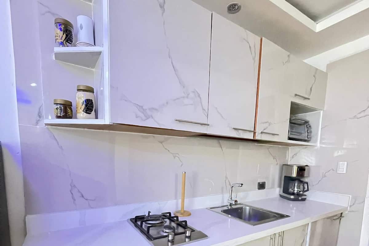 Apartment, 1 Bedroom, Smoking, Balcony | Interior