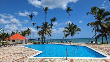 Apartment, 1 Bedroom, Smoking, Balcony | Pool | Outdoor pool