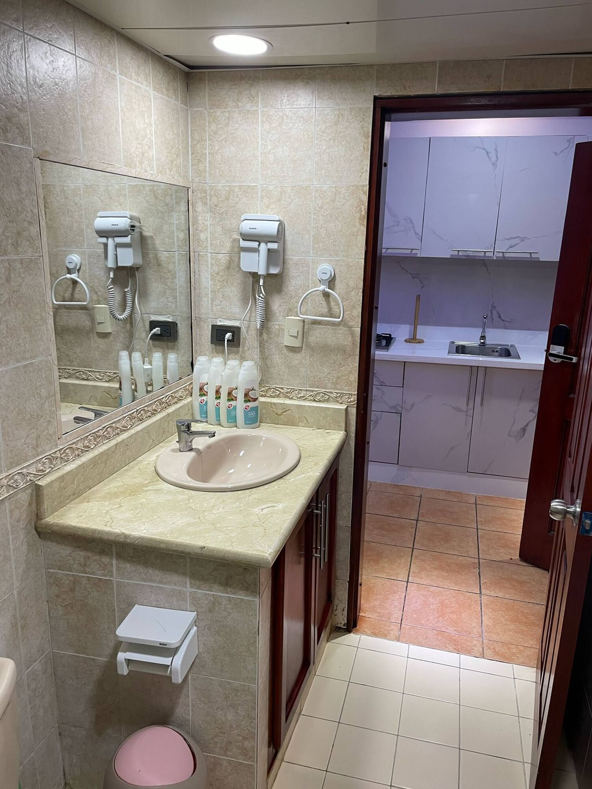 Apartment, 1 Schlafzimmer, Raucher, Balkon | Badezimmer