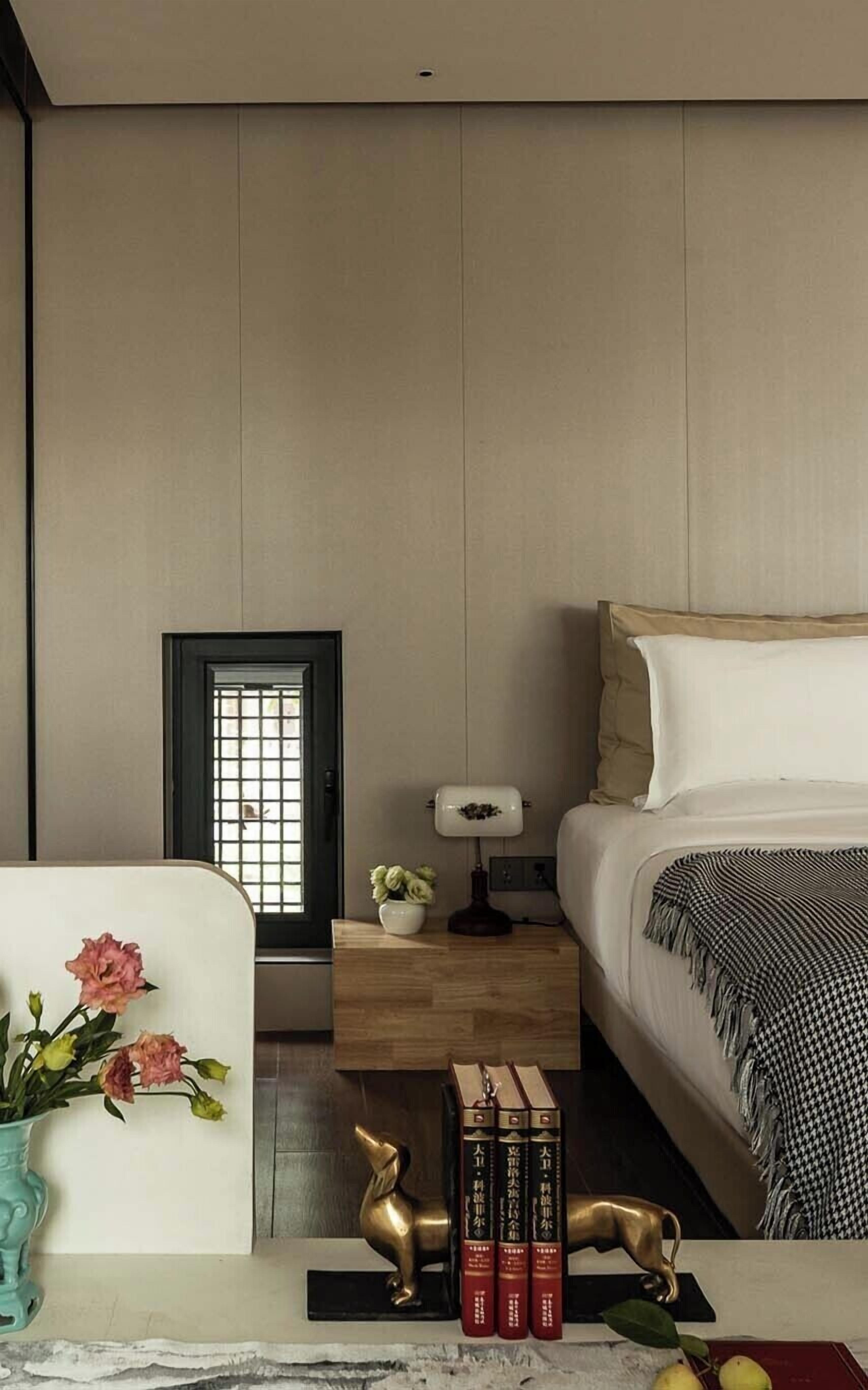 Habitación Deluxe doble | Cortinas opacas, sistema de insonorización, wifi gratis y ropa de cama