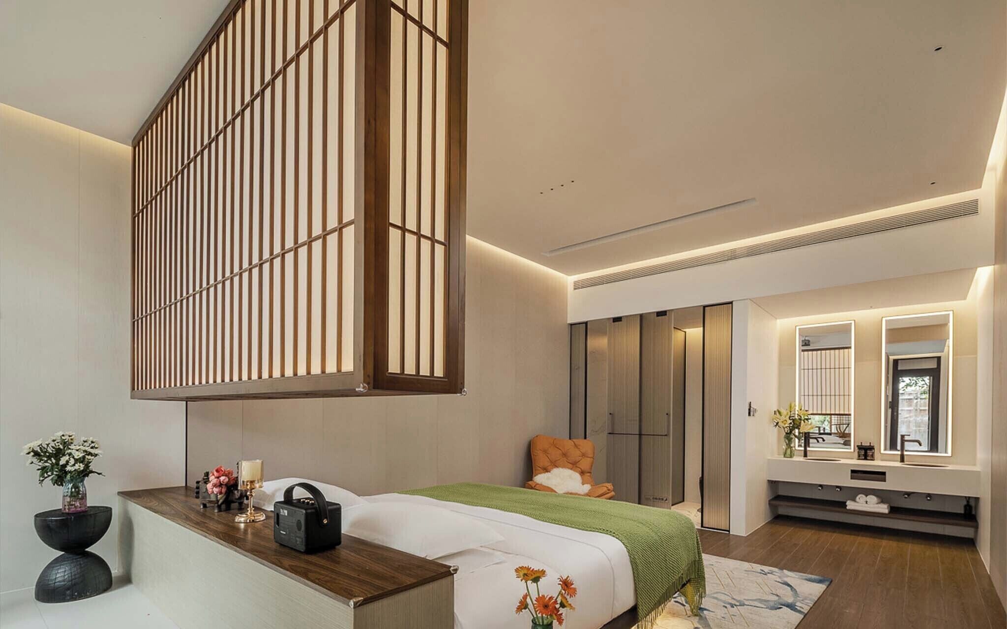 Habitación sénior doble | Cortinas opacas, sistema de insonorización, wifi gratis y ropa de cama