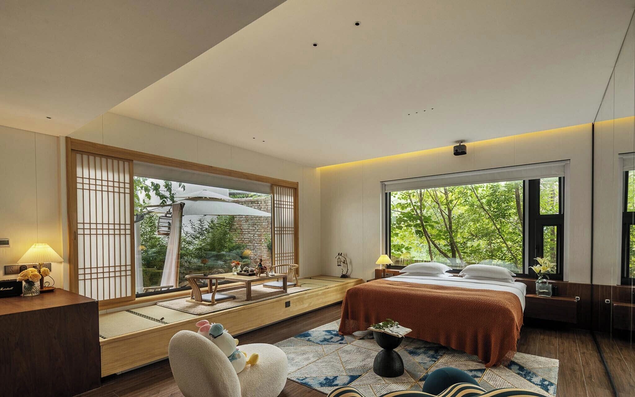 Habitación Elite doble | Cortinas opacas, sistema de insonorización, wifi gratis y ropa de cama