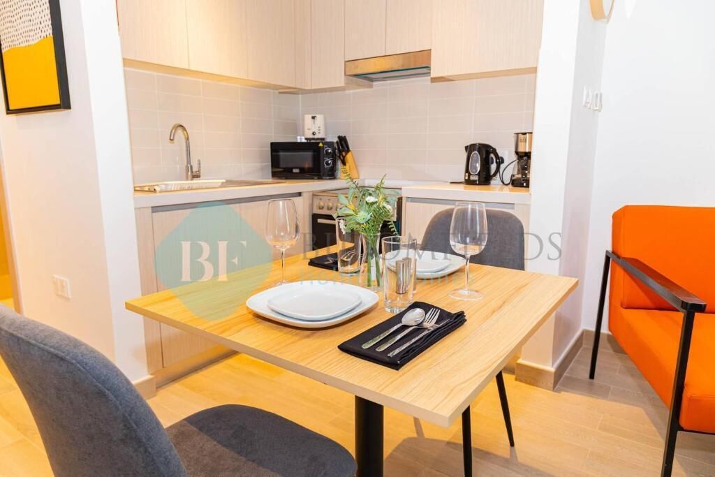 Leilighet, balkong, parkutsikt | Spiseområde