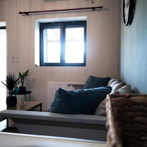 TV, fireplace - Lithino Villa 3 Maisonette with Mountain and Sea Views in Stoupa (Messinias)