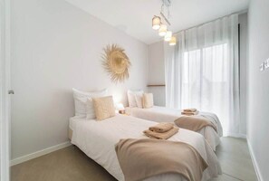 2 Schlafzimmer, Bügeleisen/Bügelbrett, WLAN, Bettwäsche