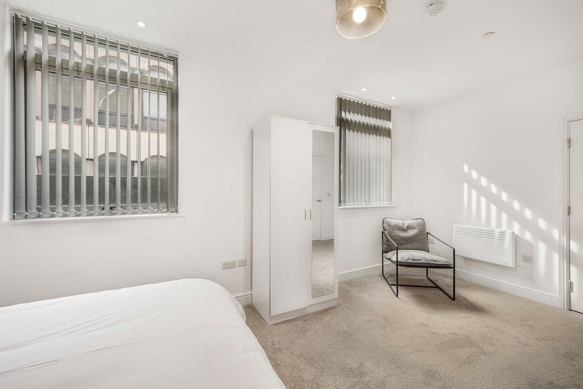 Apartment (Two-Bedroom Apartment)