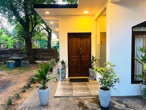 Exterior detail - Wild Blossom Sigiriya (Sigiriya)