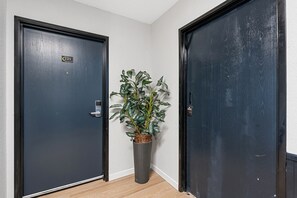 Hallway - Willow Inn Suites Moorhead Fargo (Moorhead)