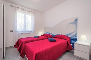 3 bedrooms, iron/ironing board, free WiFi
