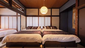 2 chambres, bureau, fer et planche à repasser, lit parapluie