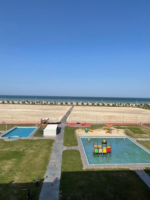 Beach/ocean view