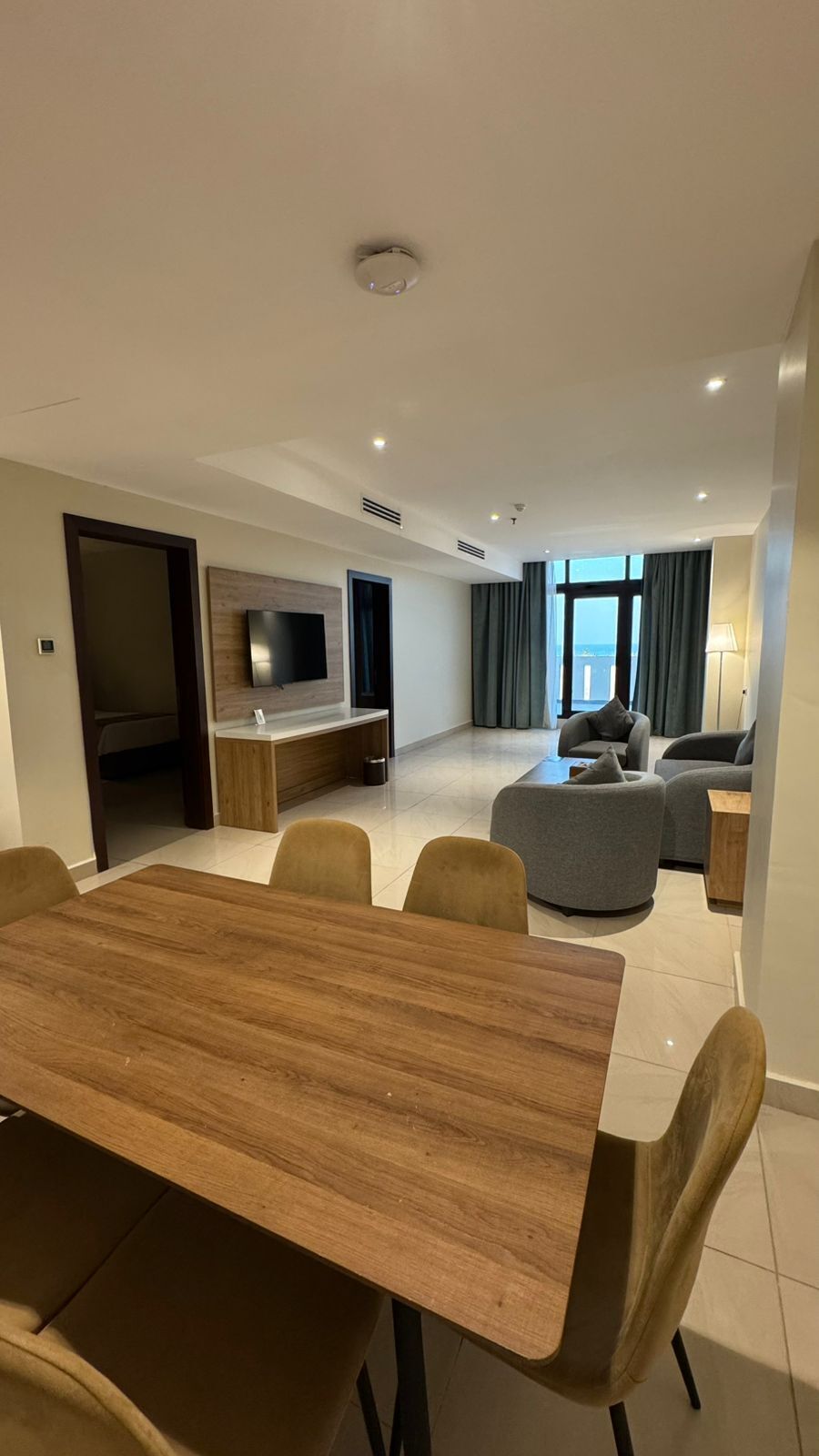 Suite – superior, 2 soverom, sjøutsikt | Oppholdsområde