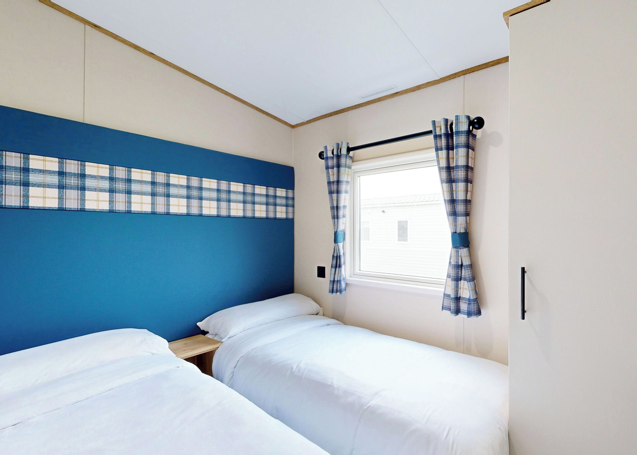 3 bedrooms