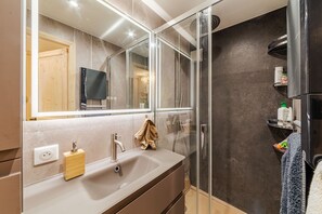 Shower, hair dryer, towels - La Capsule - Immodreams - Avoriaz (Avoriaz)