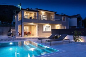 House, 4 Bedrooms, Smoking | Pool - Casa Della Cava - Private Villa in Seget Donji (Seget)