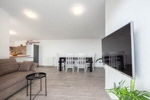 Casa, 4 quartos, para fumantes | Sala de estar