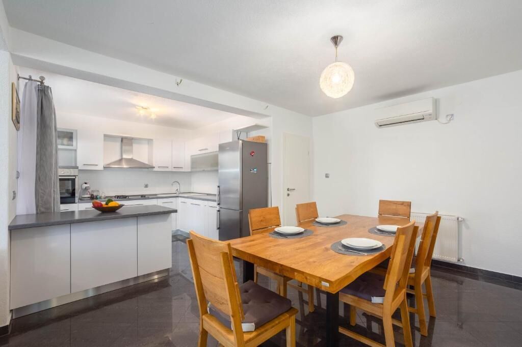 Casa, 4 camere da letto, fumatori | Sala da pranzo