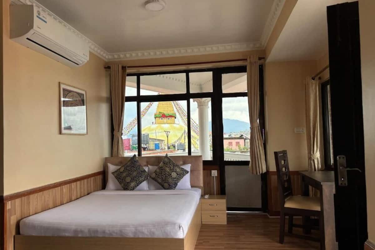 Premium Studio Suite, Balcony | Soundproofing, free WiFi