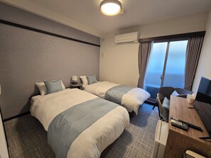 基础双床房, 2 张单人床 | 办公桌、免费 WiFi