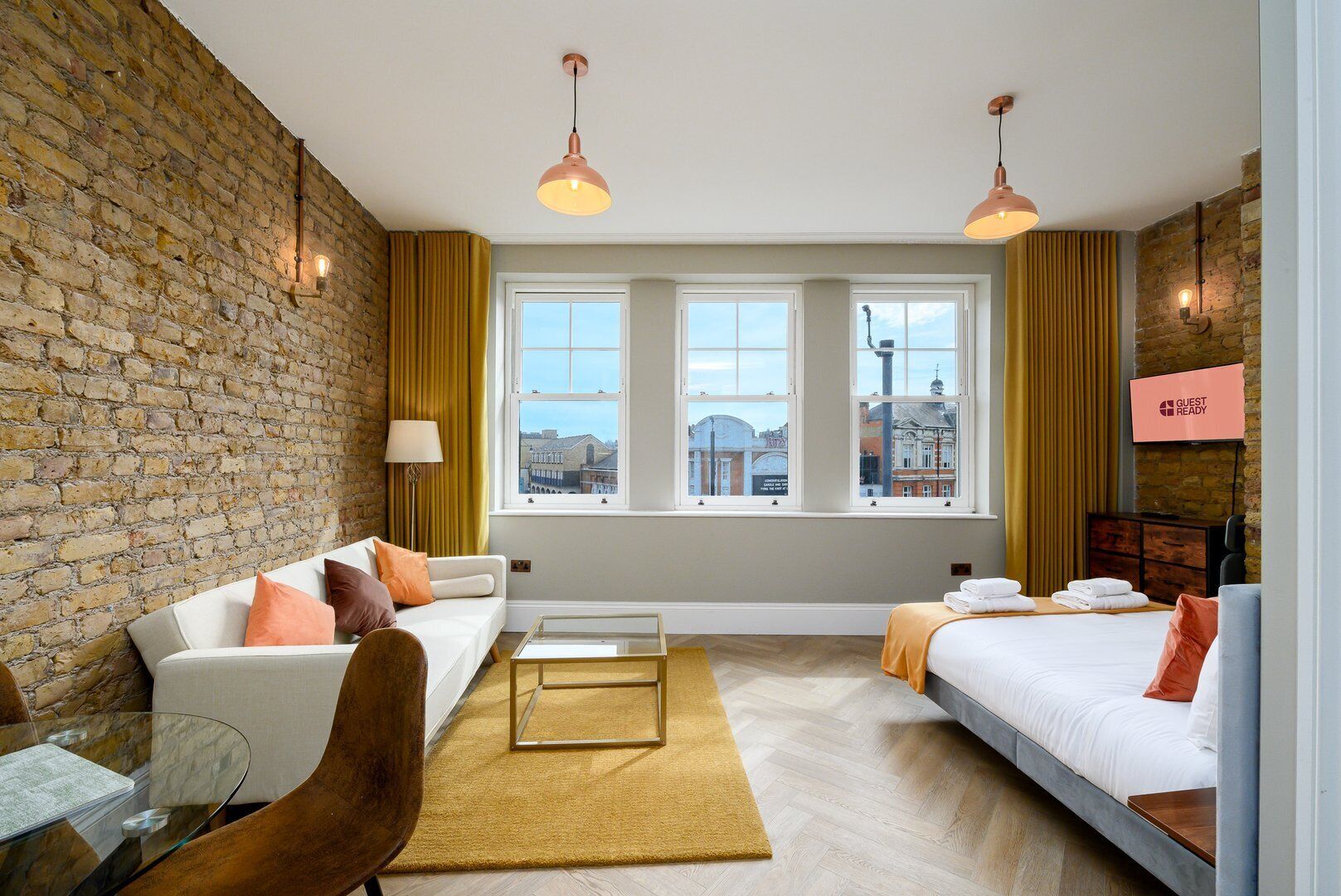 المنشأة من الخارج