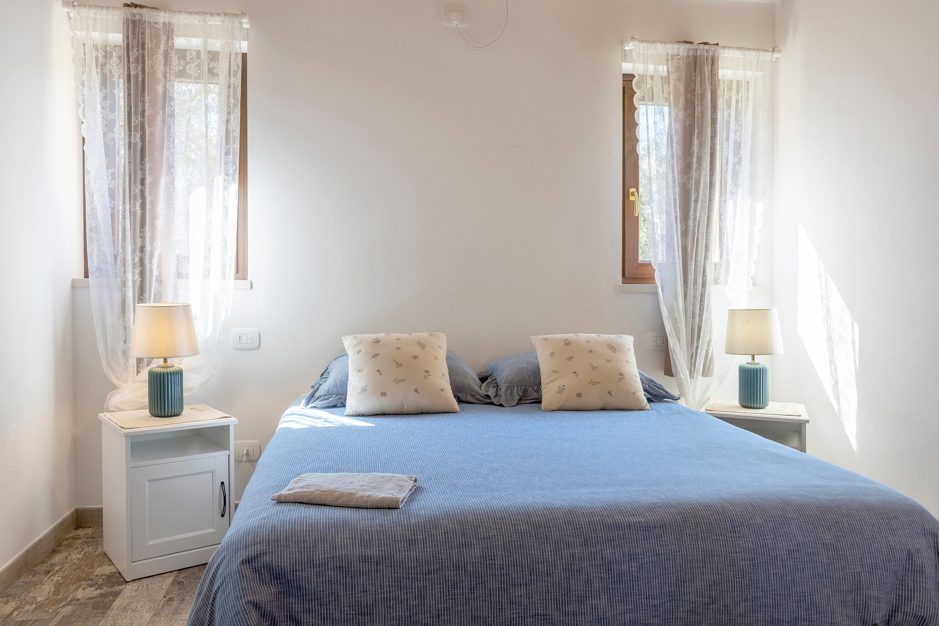 Wi-Fi, draps fournis