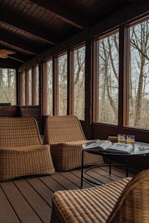 Interior - 2 King Suites | Hot Tub | Fire Pit | Quiet (Pigeon Forge)