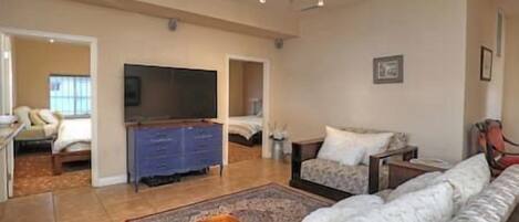 WiFi, wheelchair access