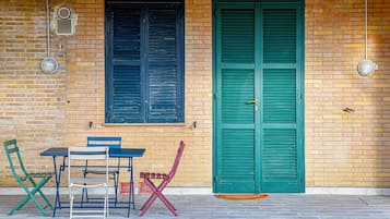 Villa, vue colline | Restauration extérieure