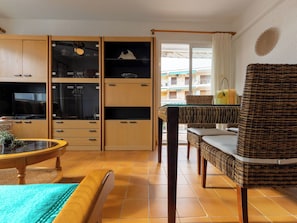 TV - Balandro by Interhome (Cambrils)