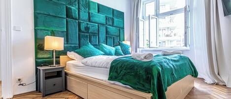 Habitación básica | Tabla de planchar con plancha y wifi gratis