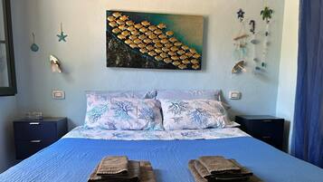 Bügeleisen/Bügelbrett, WLAN, Bettwäsche