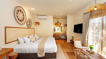 In-room safe, individually decorated, individually furnished, desk