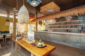 Restaurant - Chaykha Retreat Phuket (Chalong)