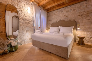 3 Schlafzimmer, Schreibtisch, Bügeleisen/Bügelbrett, kostenloses WLAN