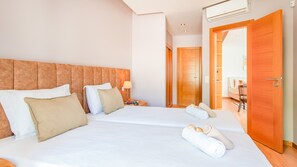 3 Schlafzimmer, Bügeleisen/Bügelbrett, kostenloses WLAN, Bettwäsche